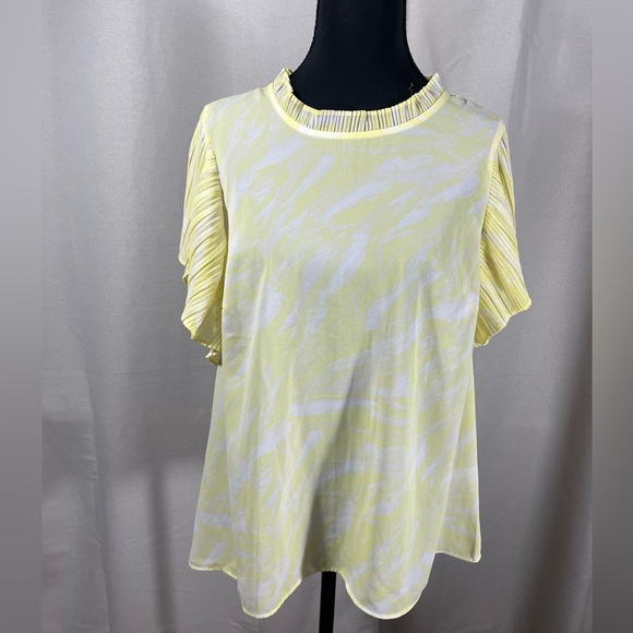 Nine West Yellow and White Blouse Elegant Design - Picture 1 of 4
